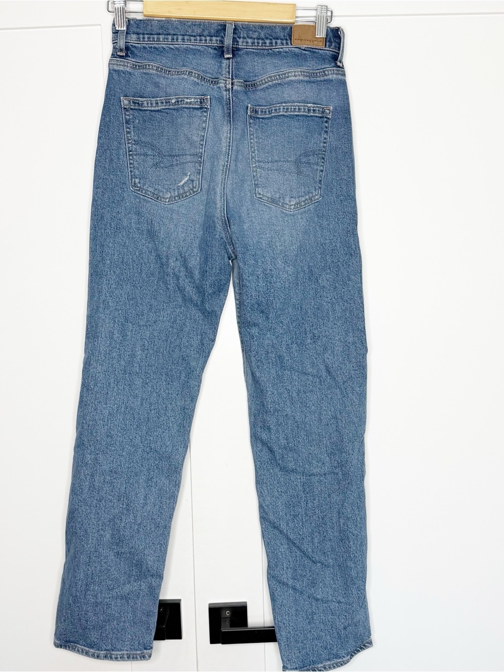 American Eagle Highest Rise 90s Boyfriend Jeans 4 medium Wash Stretch casual - Picture 6 of 11